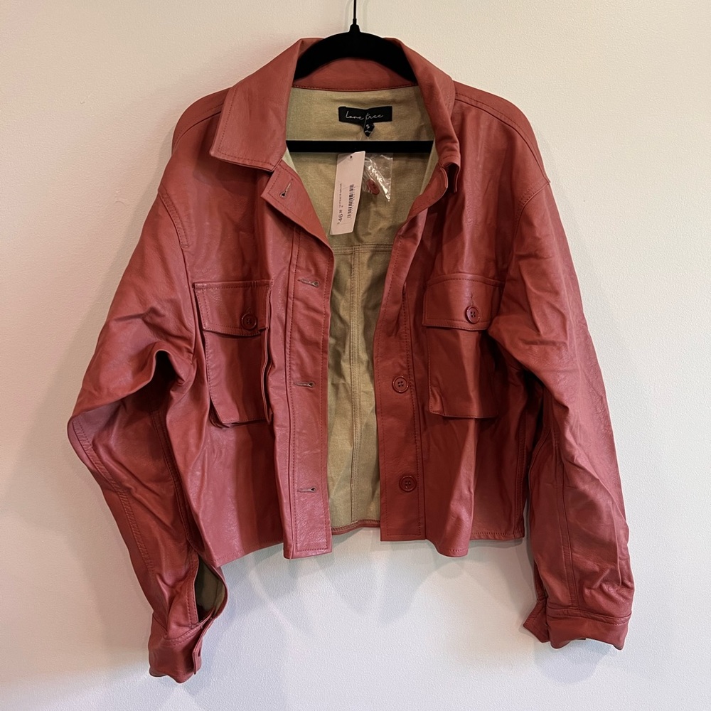 Faux leather mauve cropped jacket